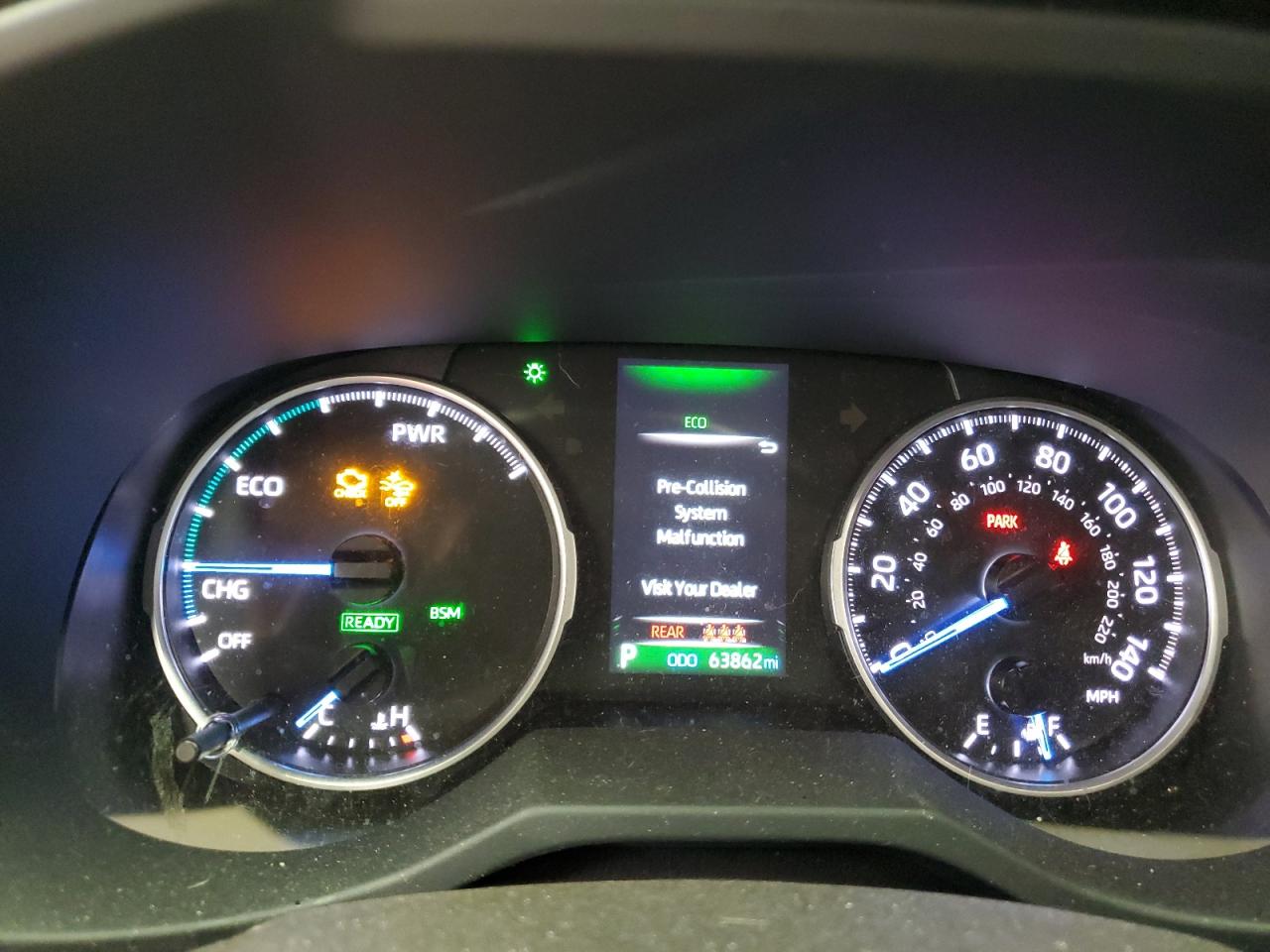 2022 Toyota RAV 4 - Image 9