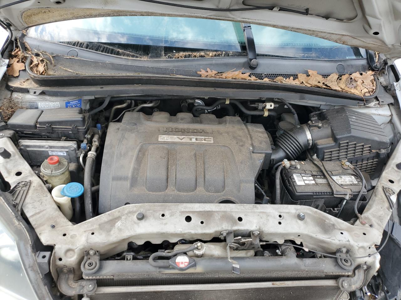 2009 Honda Odyssey - Image 12