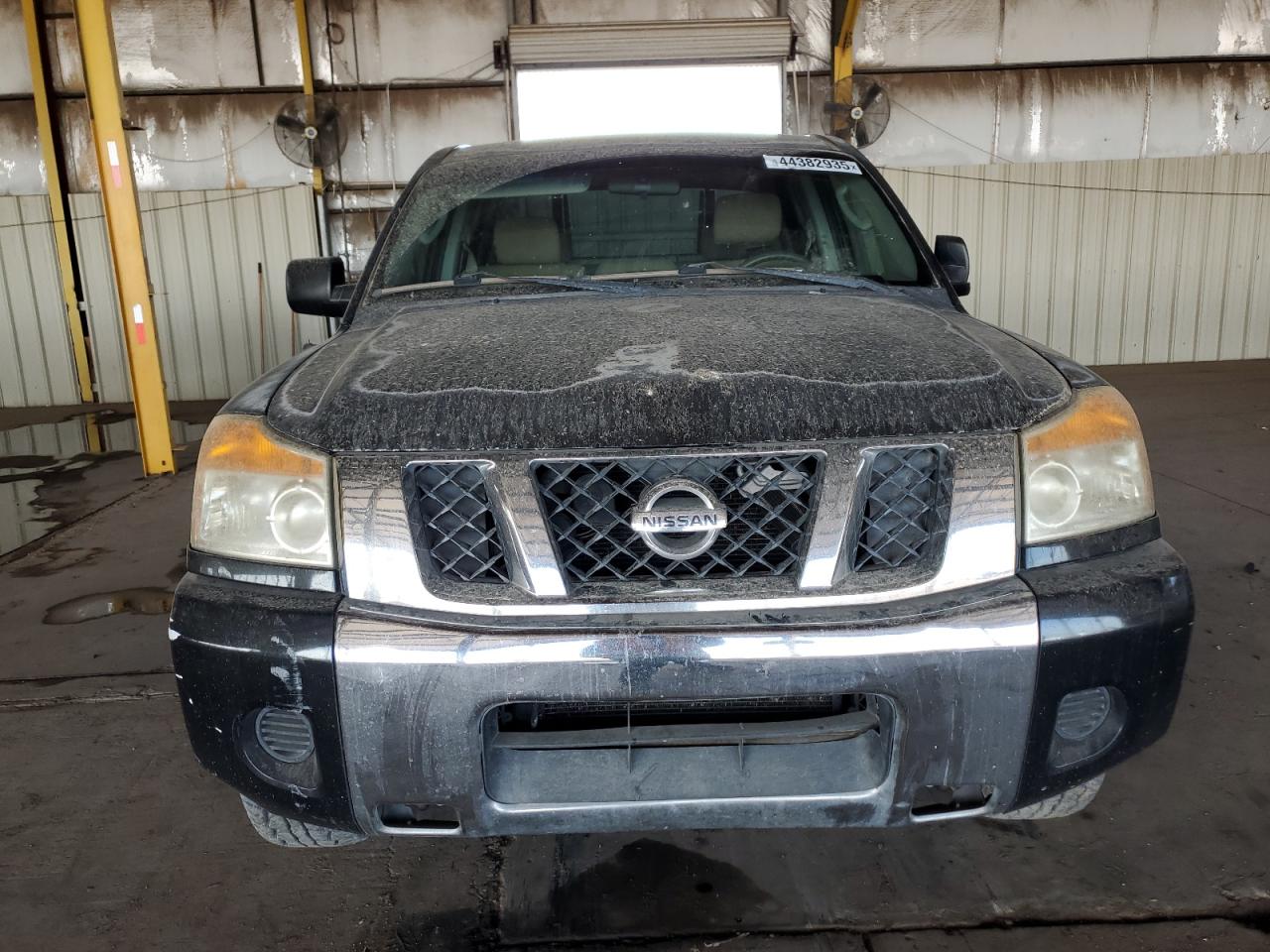 2011 Nissan Titan - Image 5