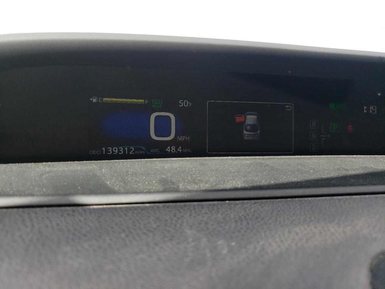 2016 Toyota Prius - Image 9