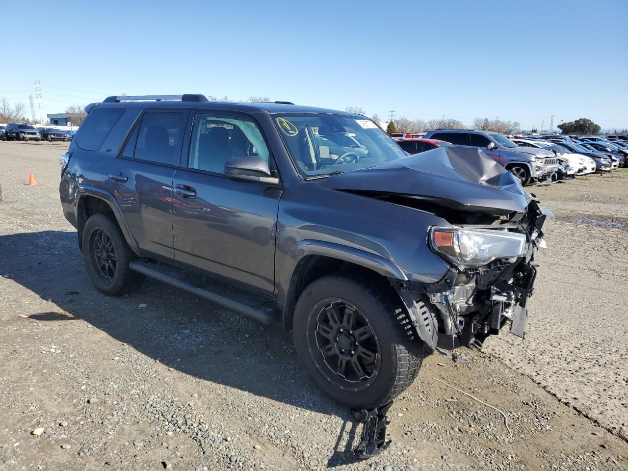 2020 Toyota 4Runner - Image 4