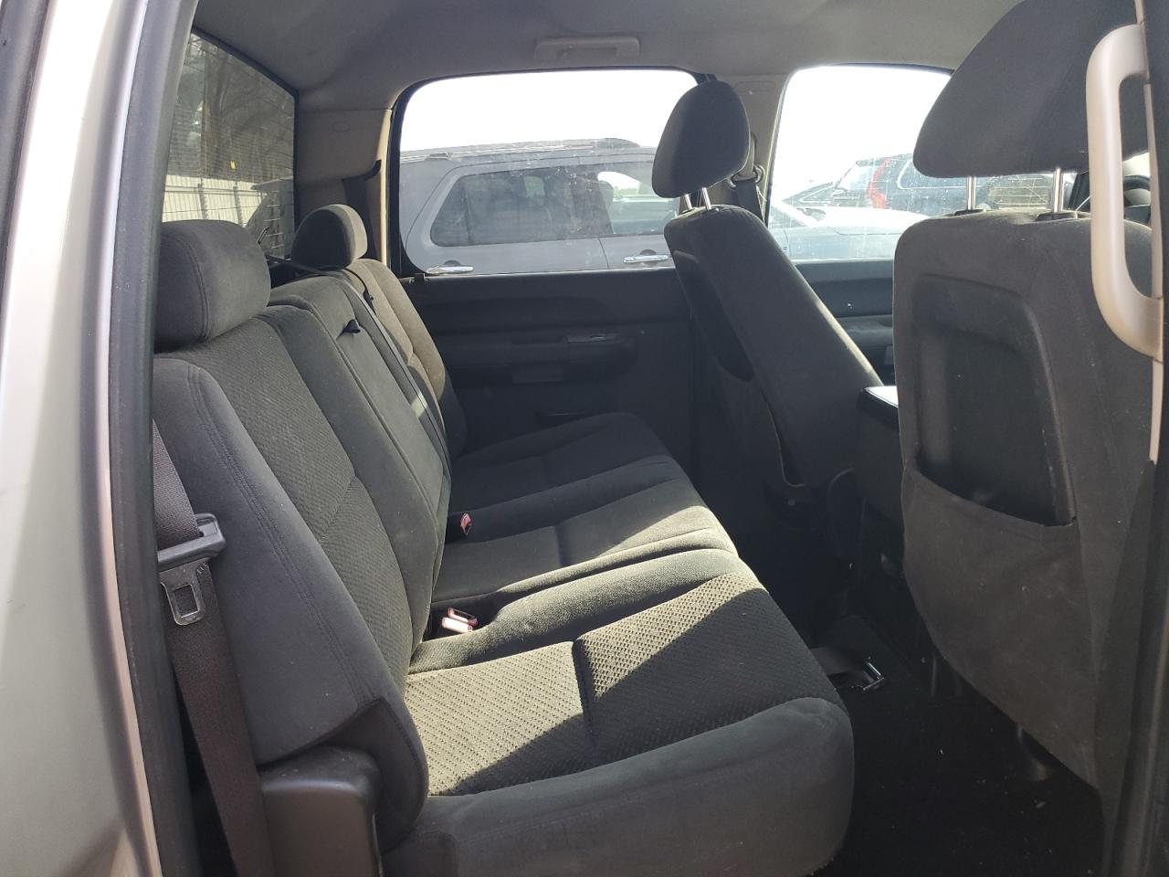 2008 Chevrolet Silverado - Image 10