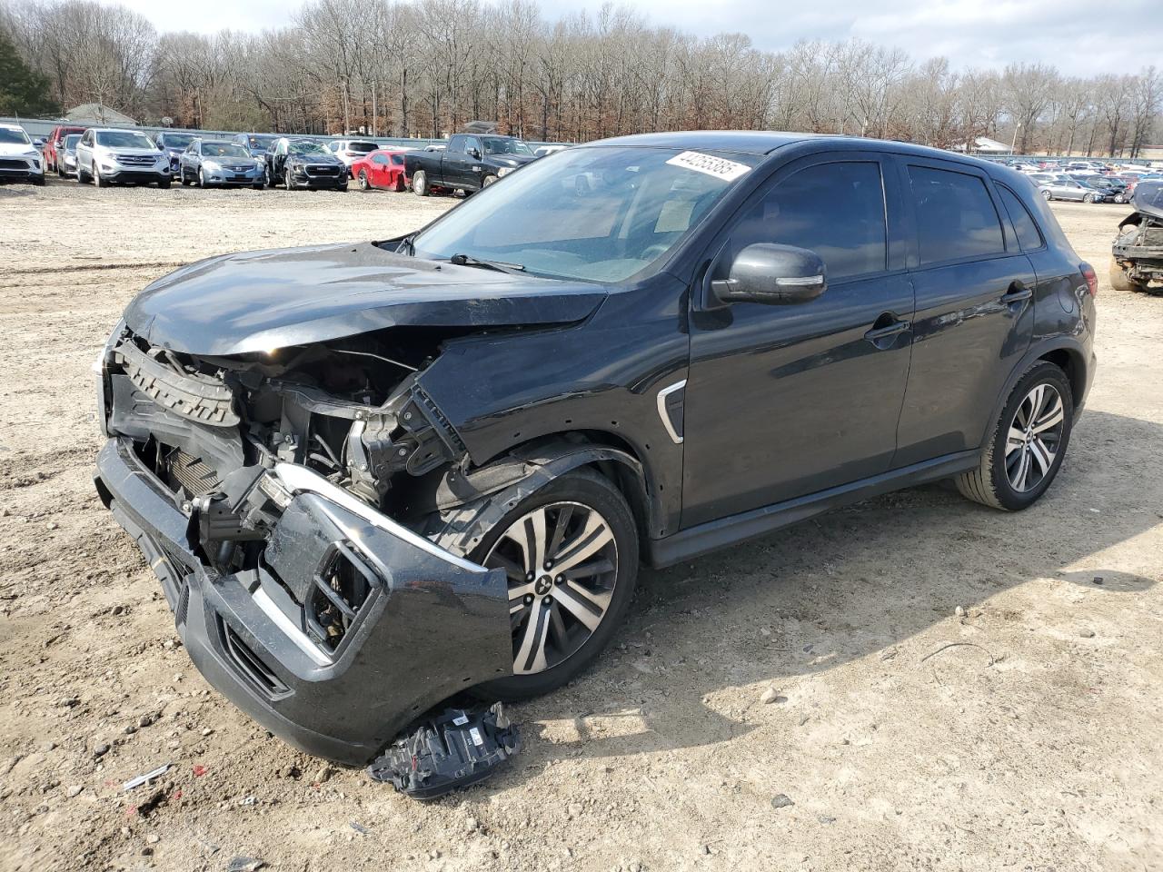 2021 Mitsubishi Outlander - Image 1