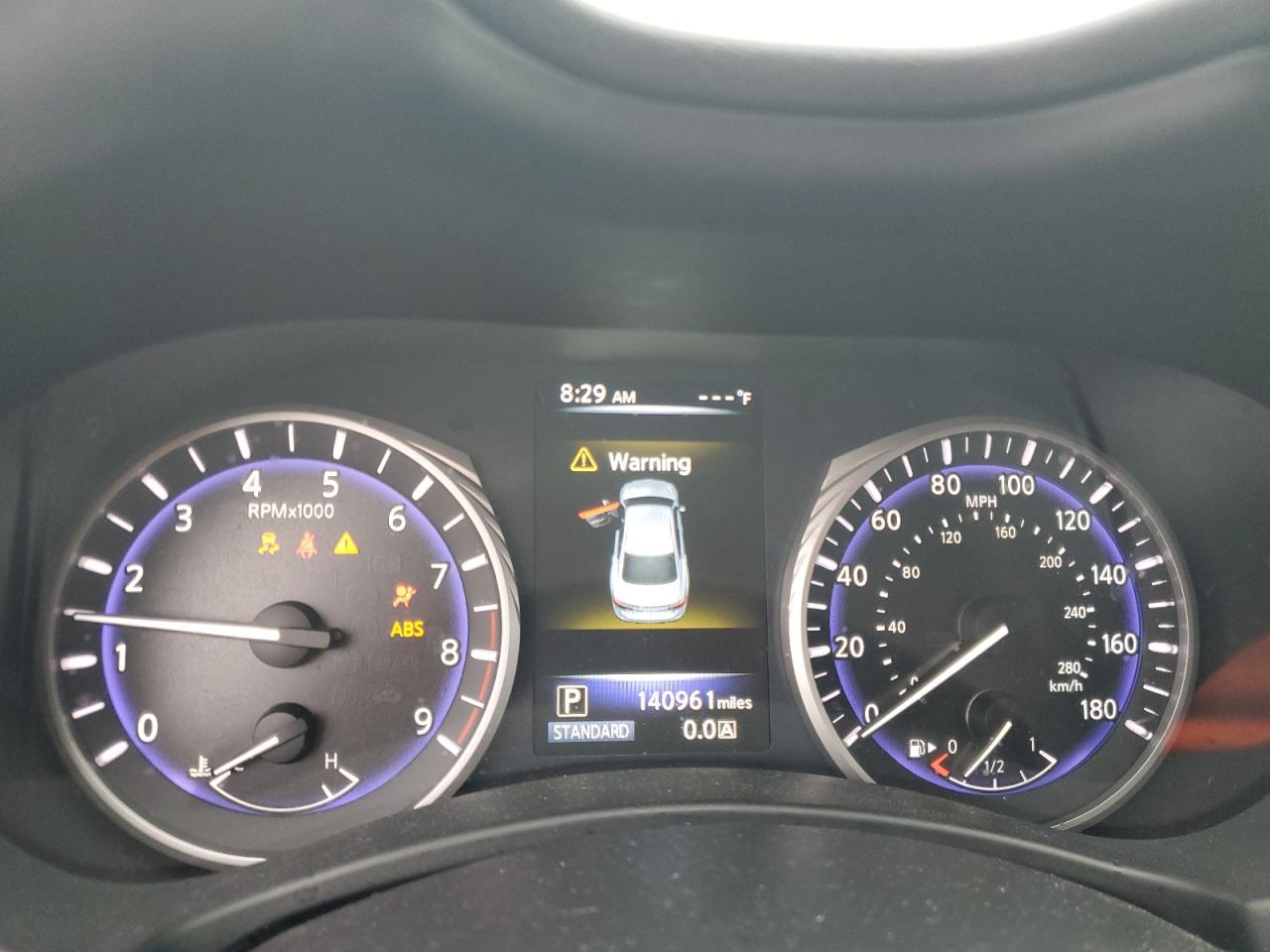 2015 Infiniti Q50 - Image 9