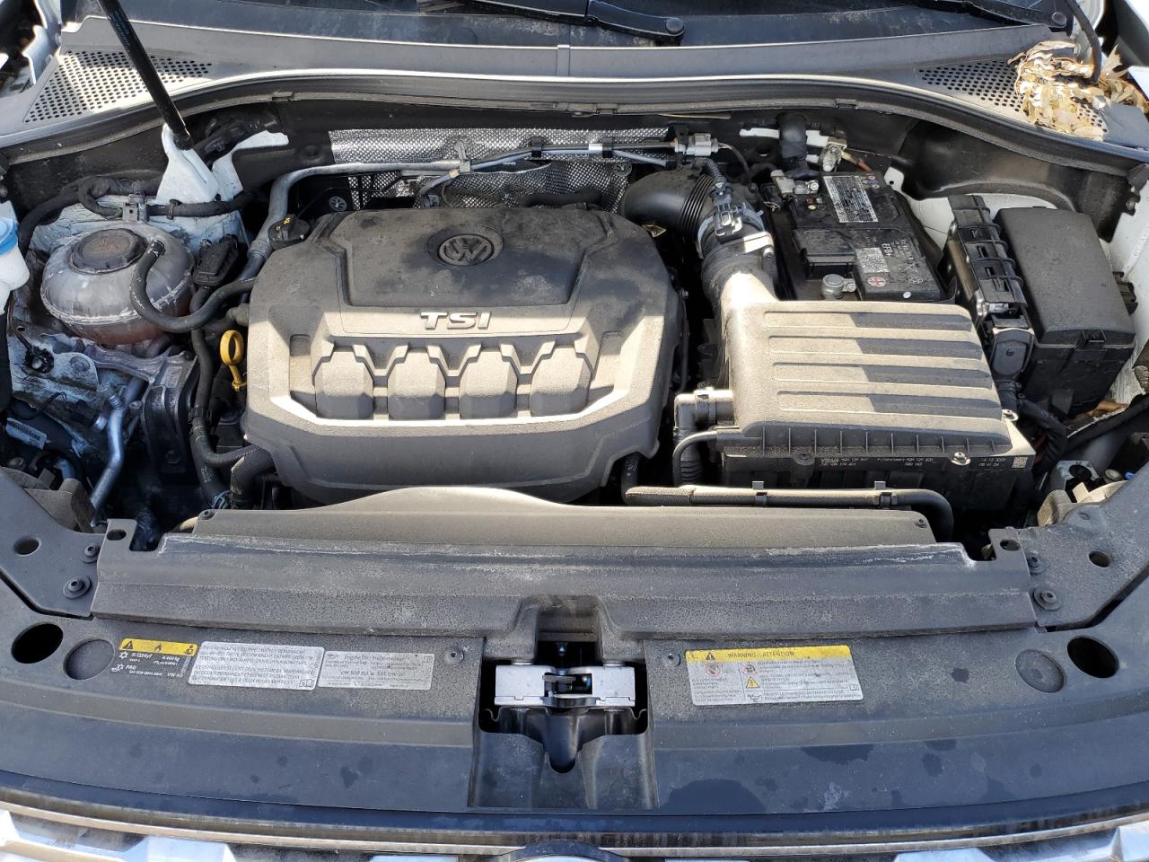 2021 Volkswagen Tiguan - Image 14