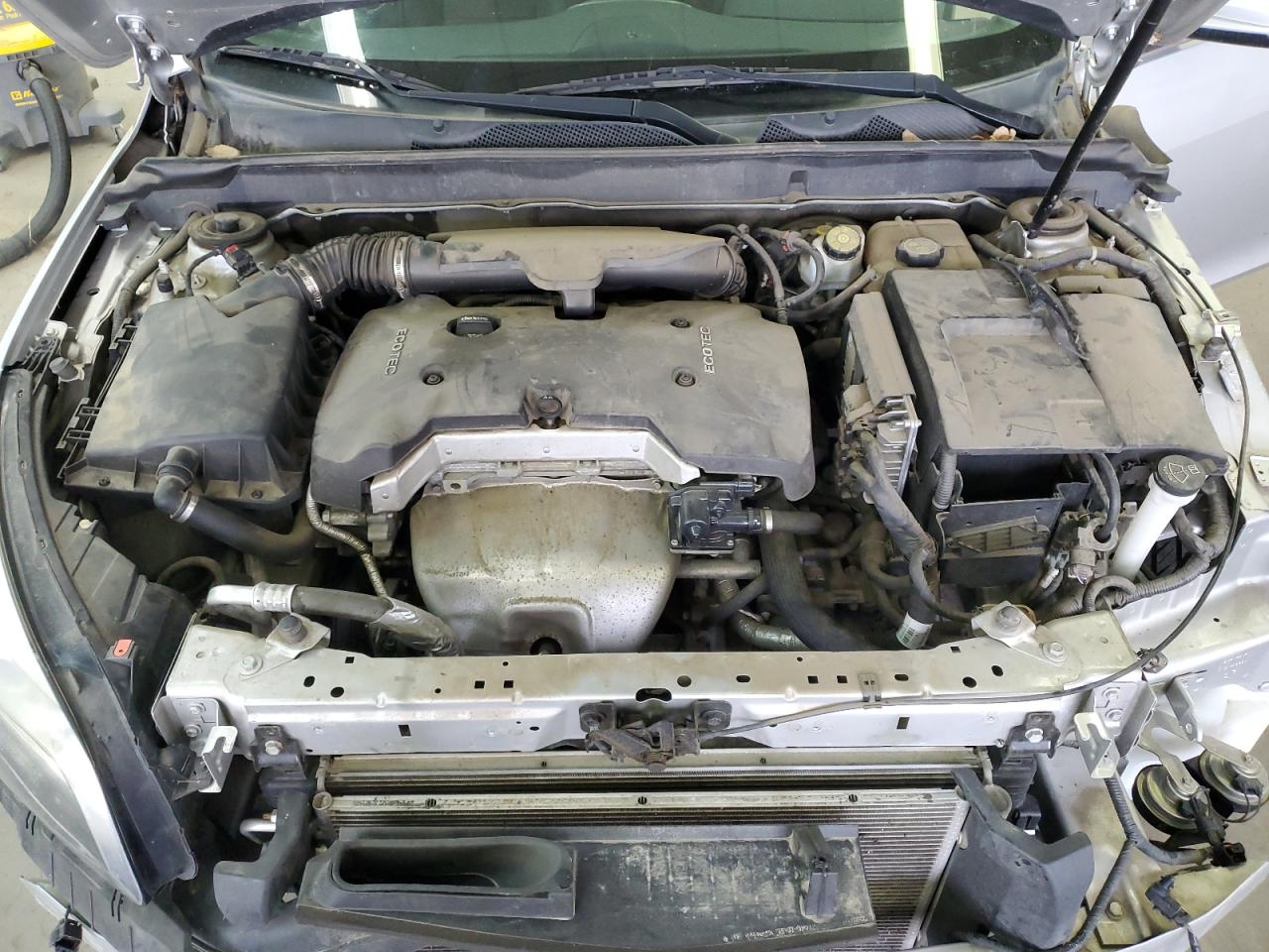 2013 Chevrolet Malibu - Image 11