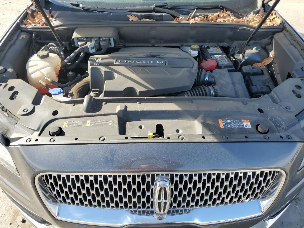 2019 Lincoln Nautilus - Image 12