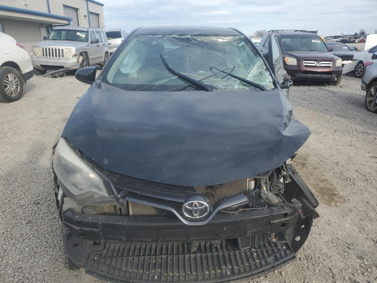 2015 Toyota Corolla - Image 5