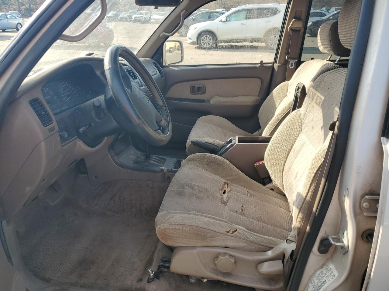 1998 Toyota 4Runner - Image 7