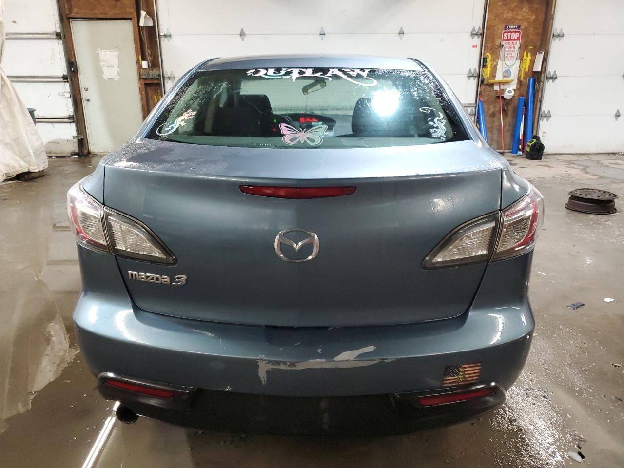 2010 Mazda 3 - Image 6