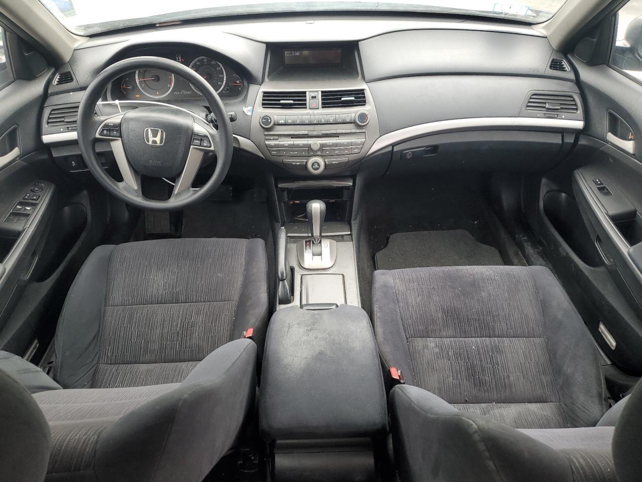 2012 Honda Accord - Image 8