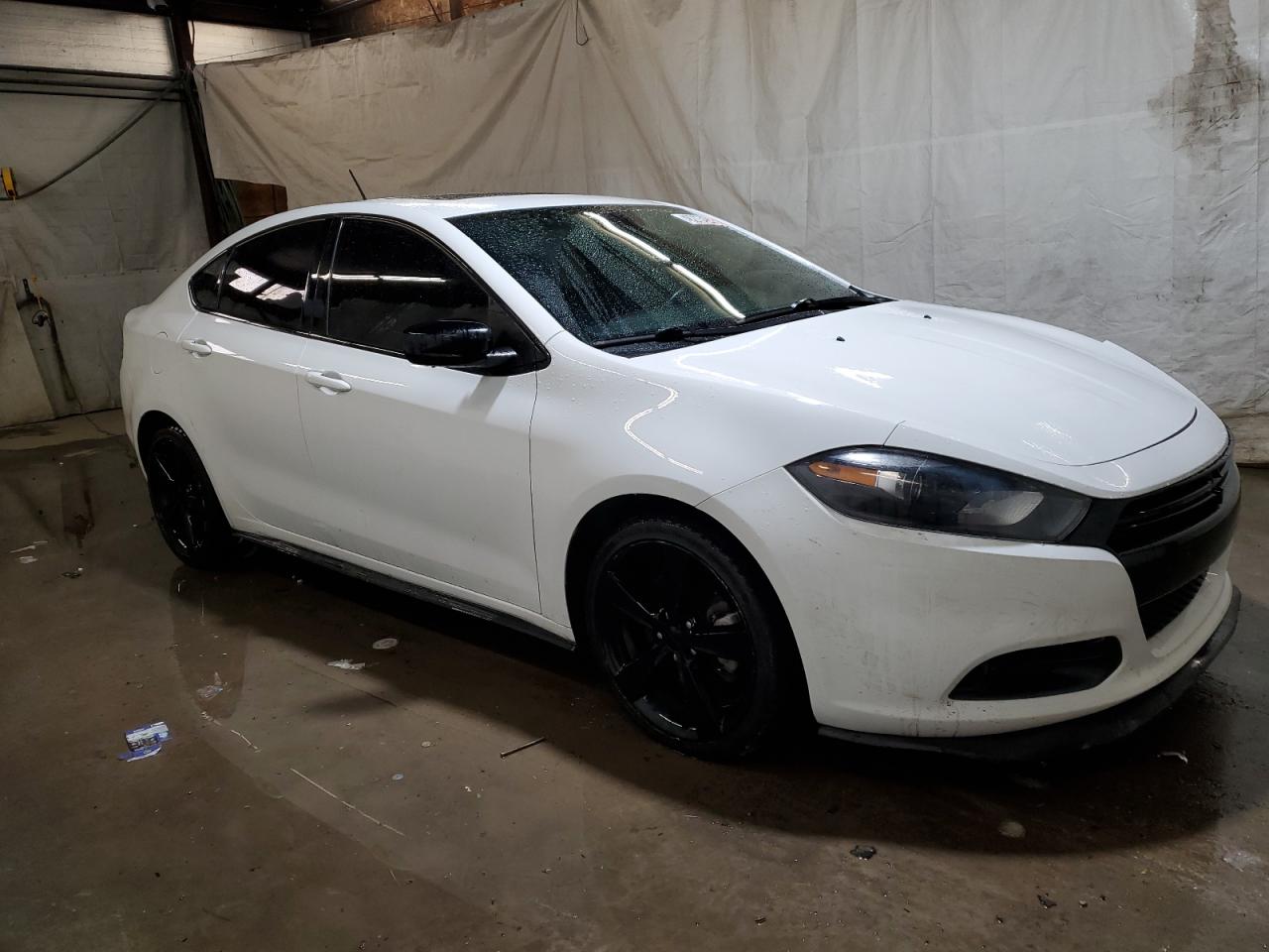 2016 Dodge Dart - Image 4
