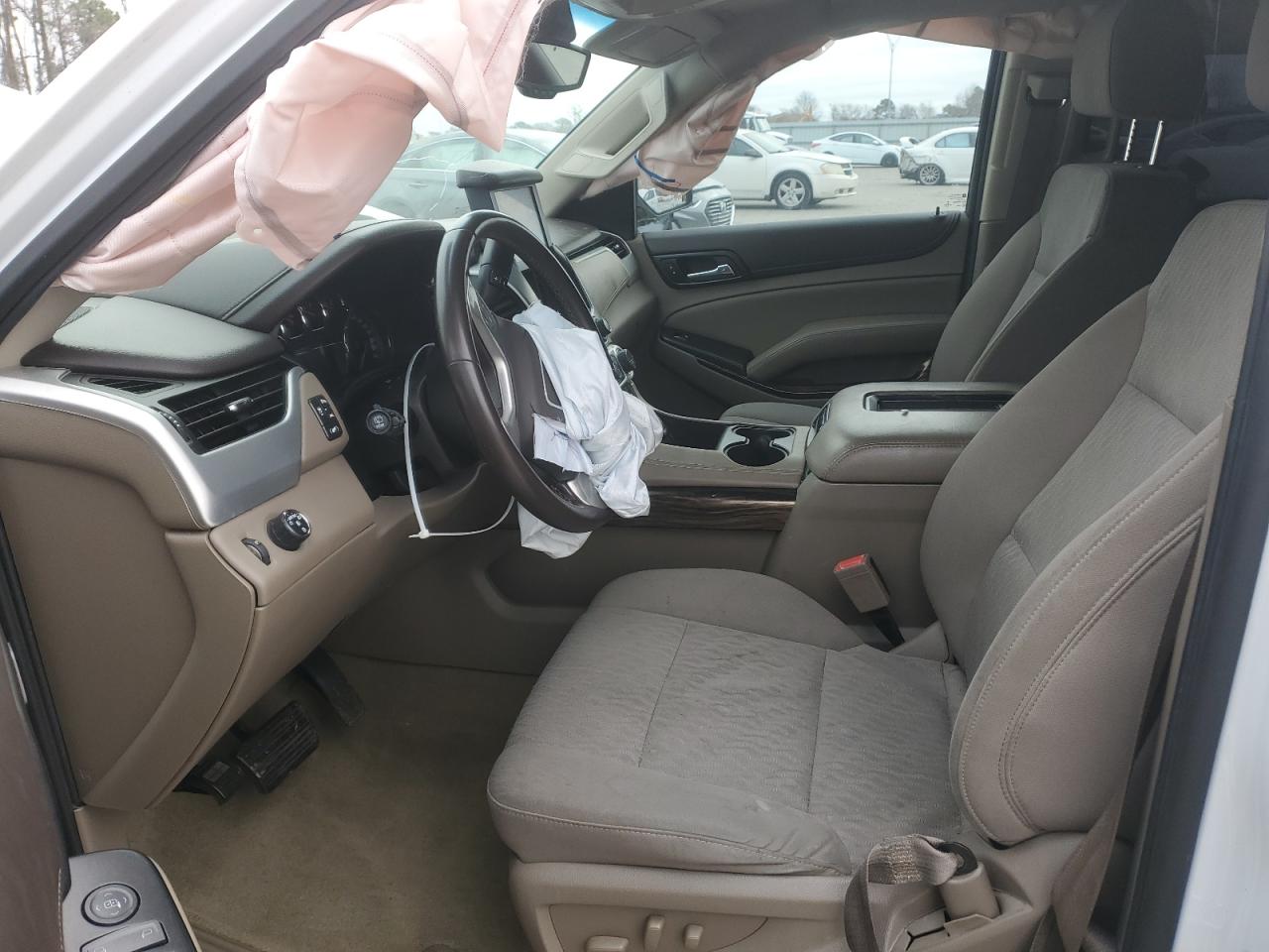 2016 GMC Yukon - Image 7