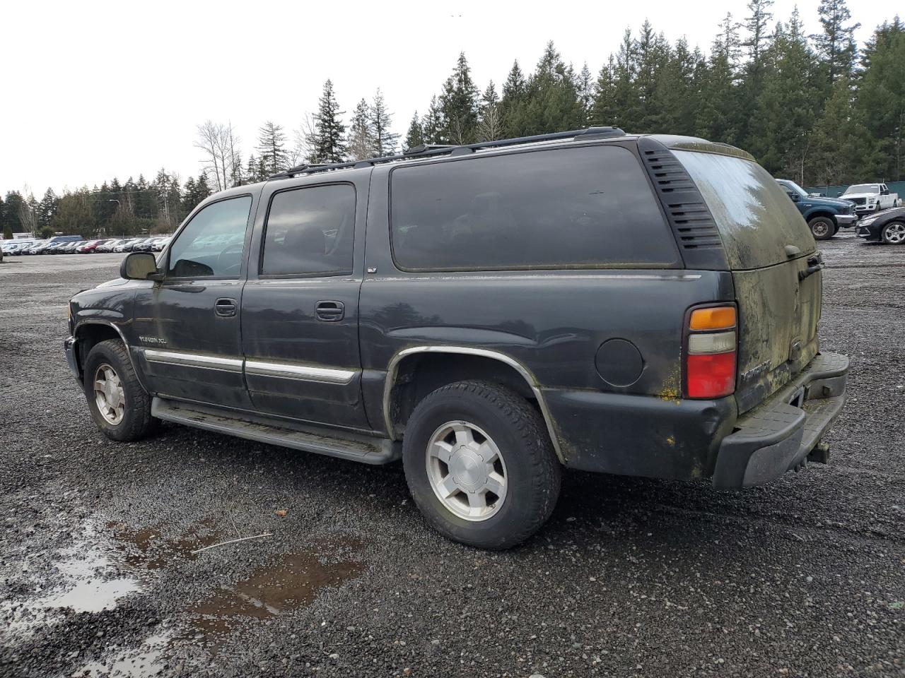 2006 GMC Yukon - Image 2