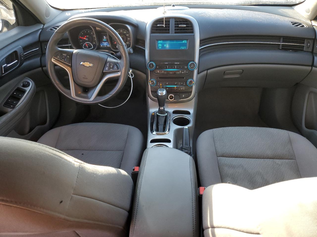 2015 Chevrolet Malibu - Image 8