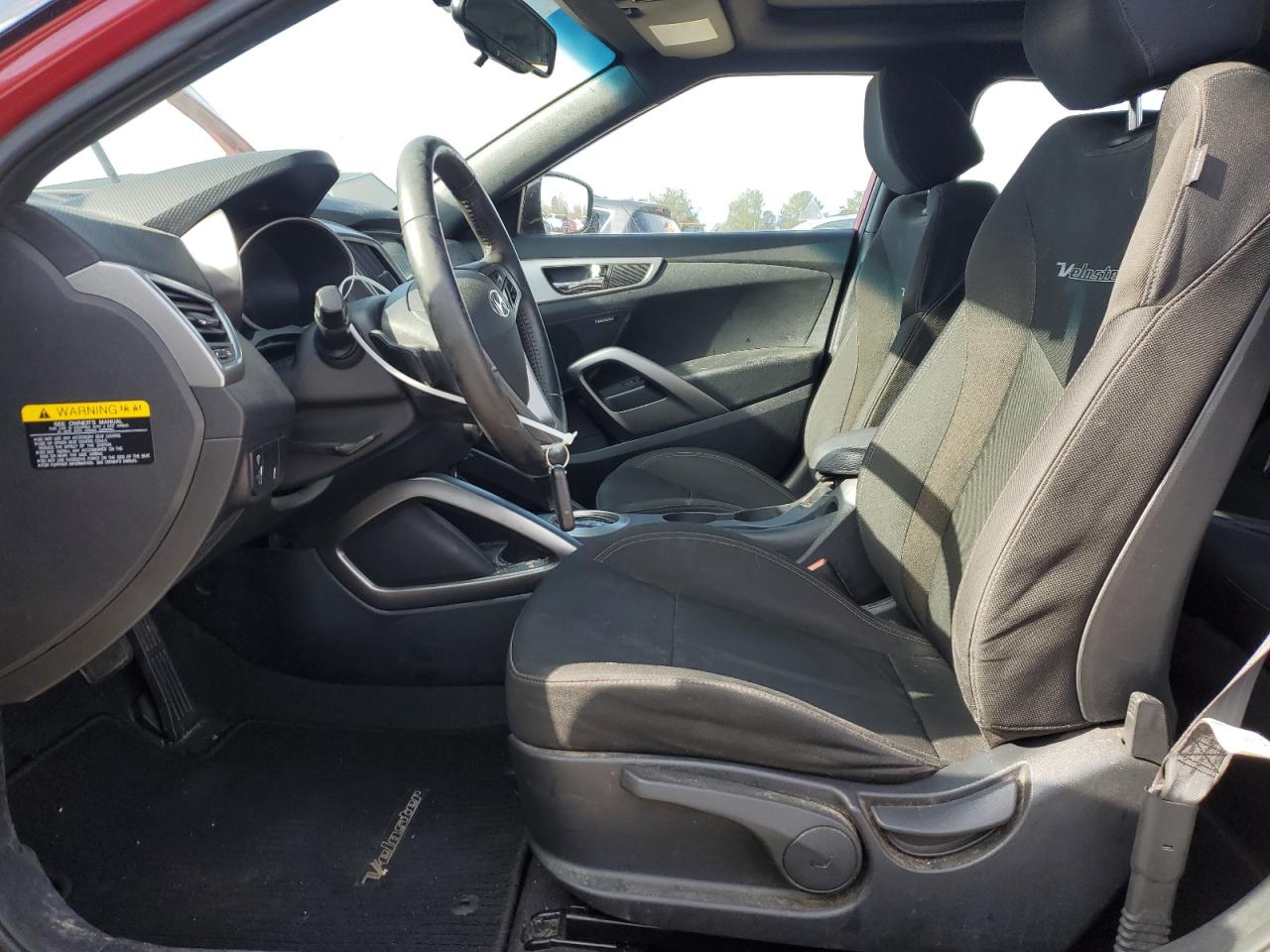 2017 Hyundai Veloster - Image 7