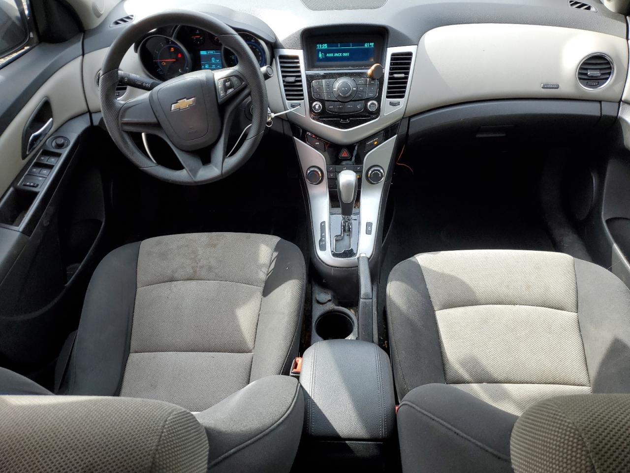 2016 Chevrolet Cruze - Image 8
