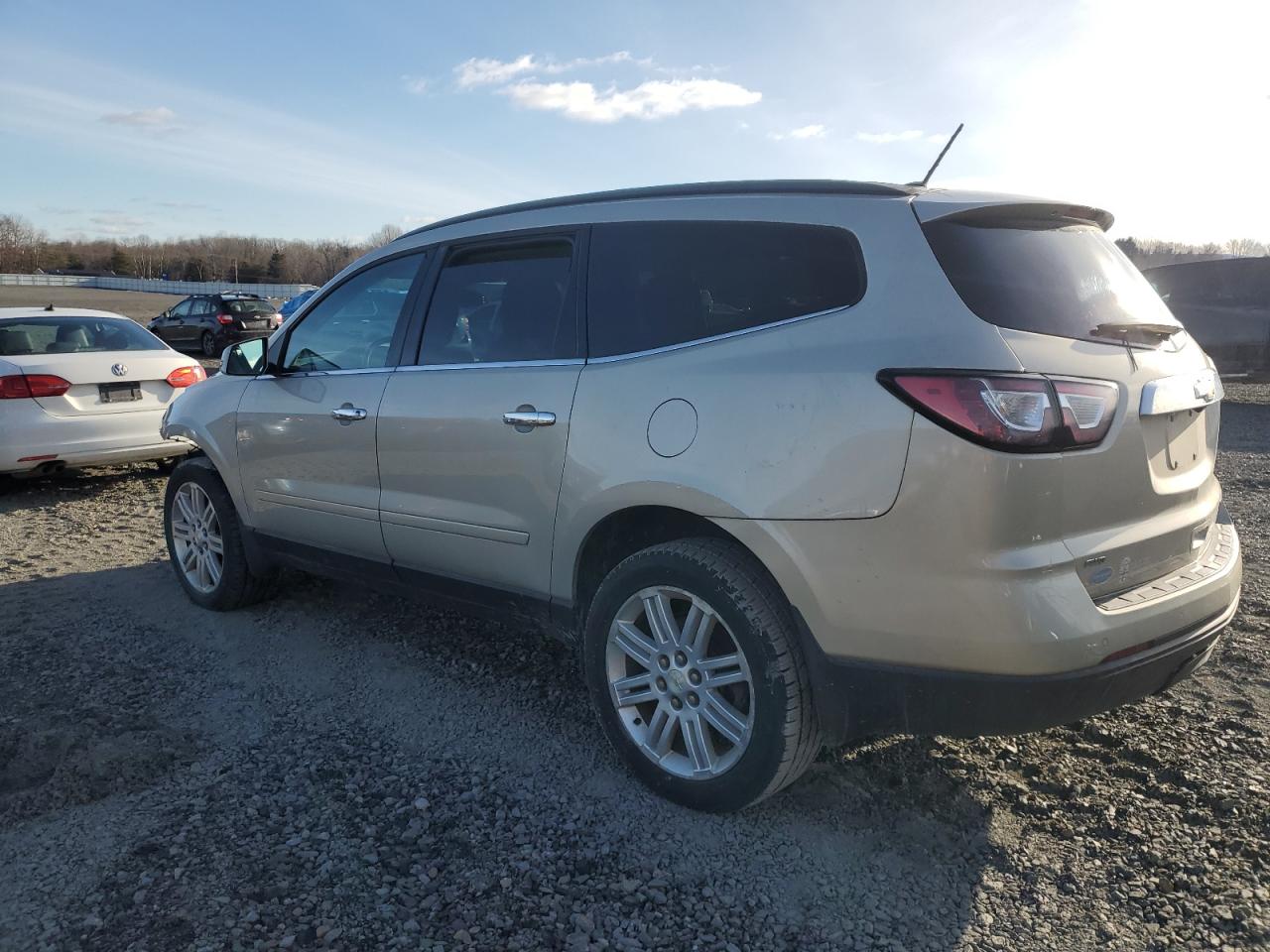 2014 Chevrolet Traverse - Image 2