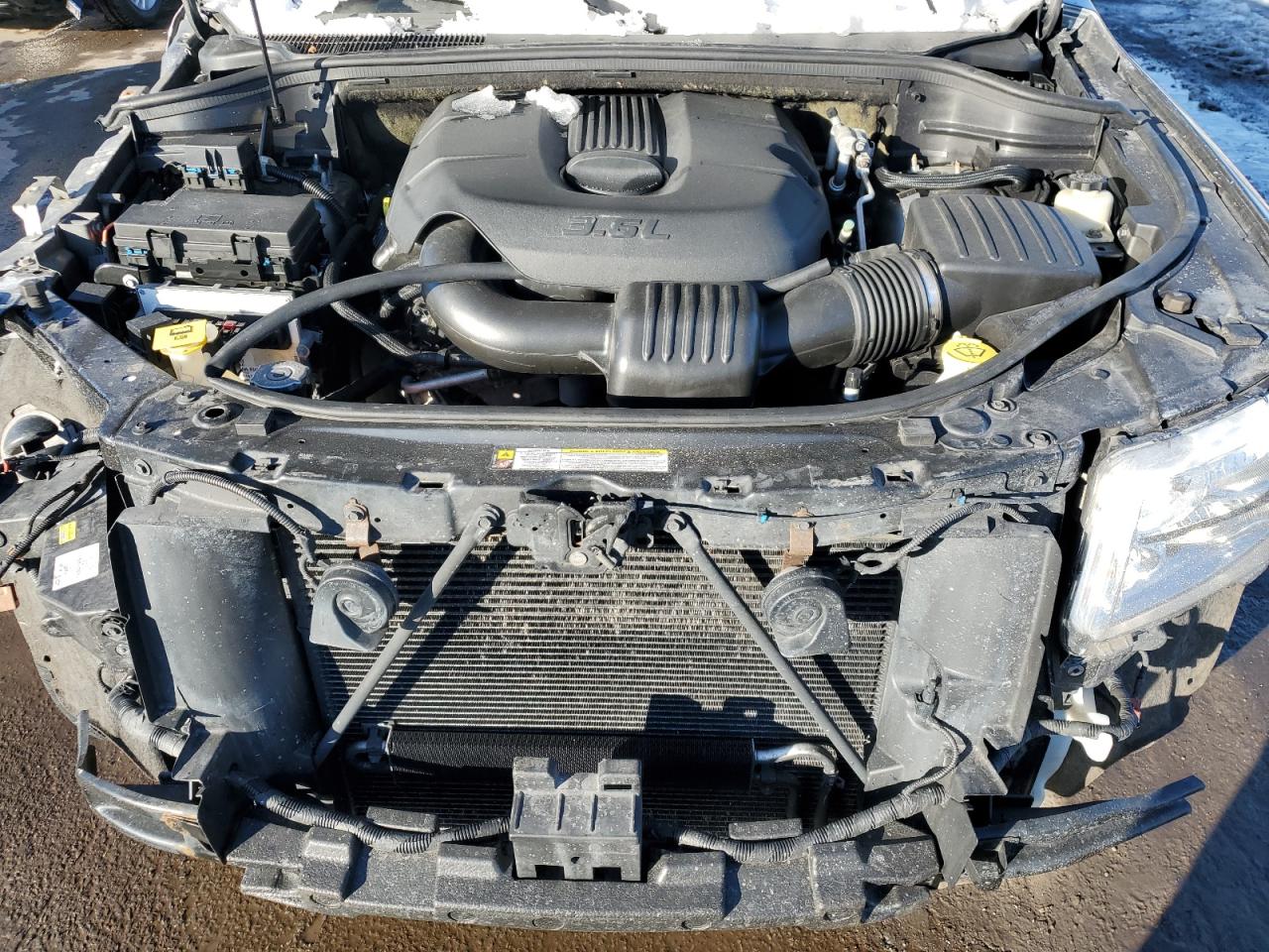 2011 Jeep Grand Cherokee - Image 12