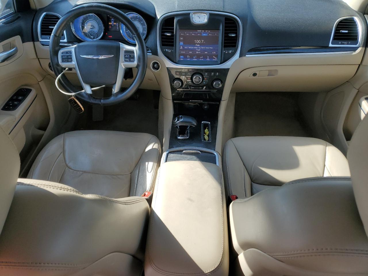 2014 Chrysler 300 - Image 8