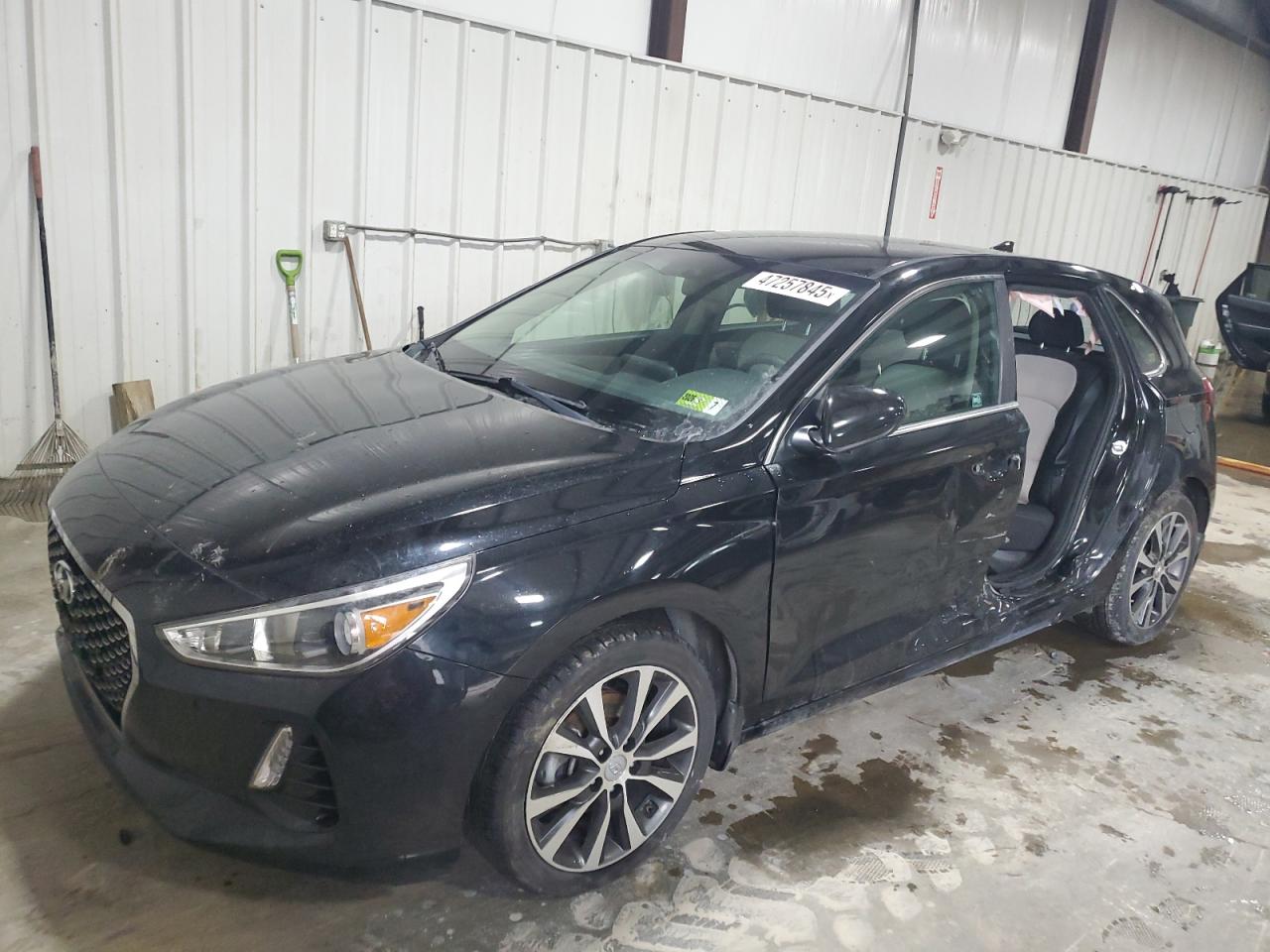 2018 Hyundai Elantra - Image 1