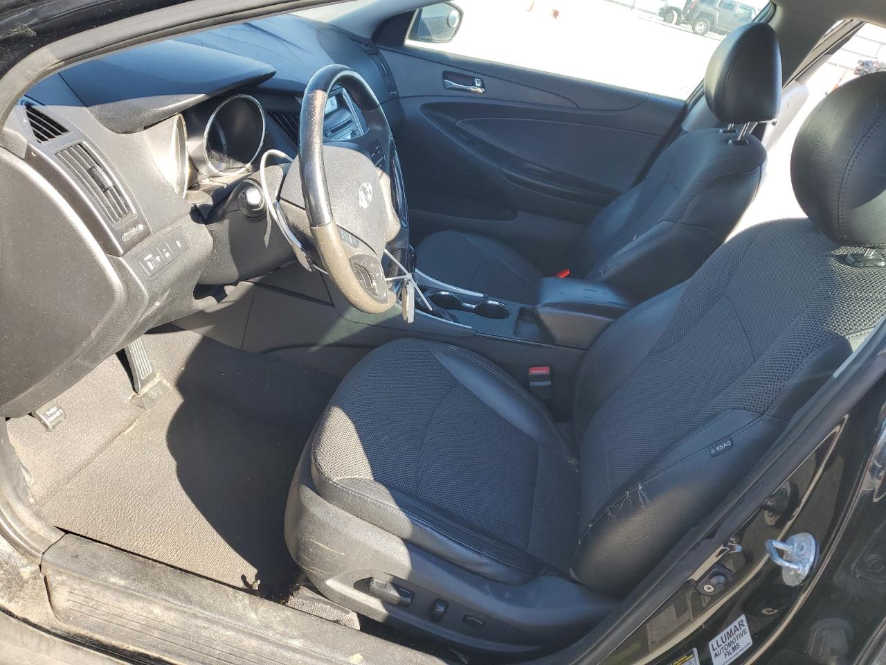 2011 Hyundai Sonata - Image 7