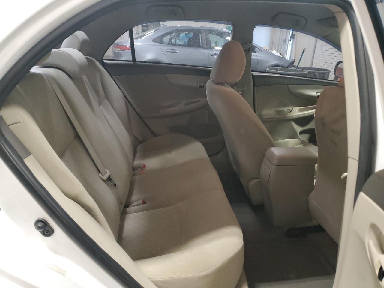 2010 Toyota Corolla - Image 10