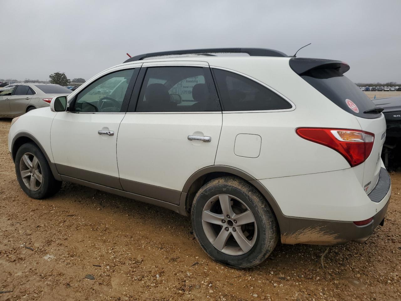 2011 Hyundai Veracruz - Image 2