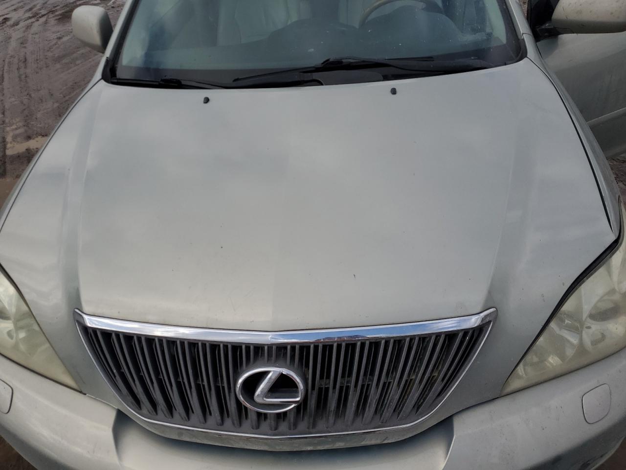 2004 Lexus RX - Image 12