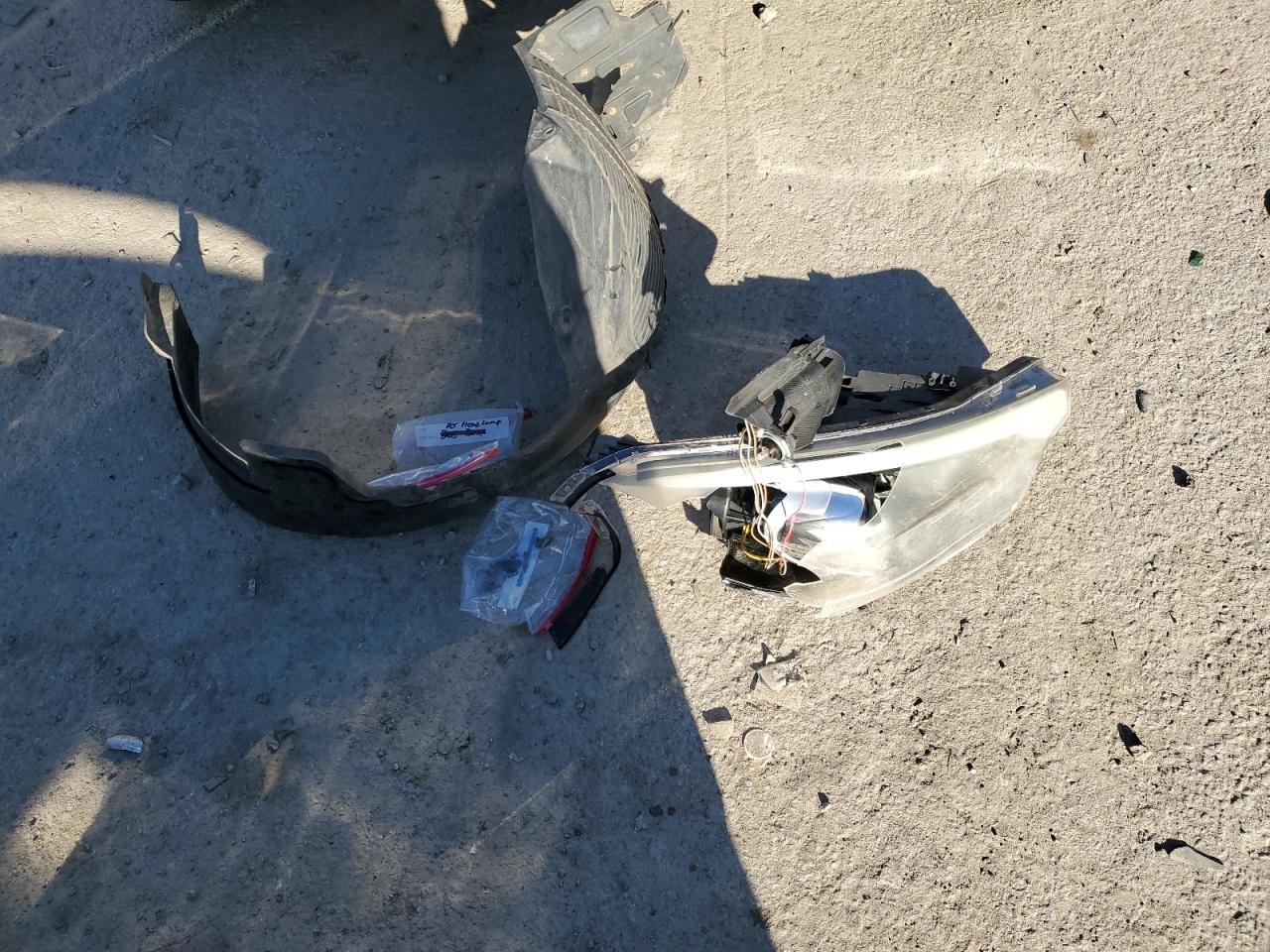 2015 Kia Forte - Image 12