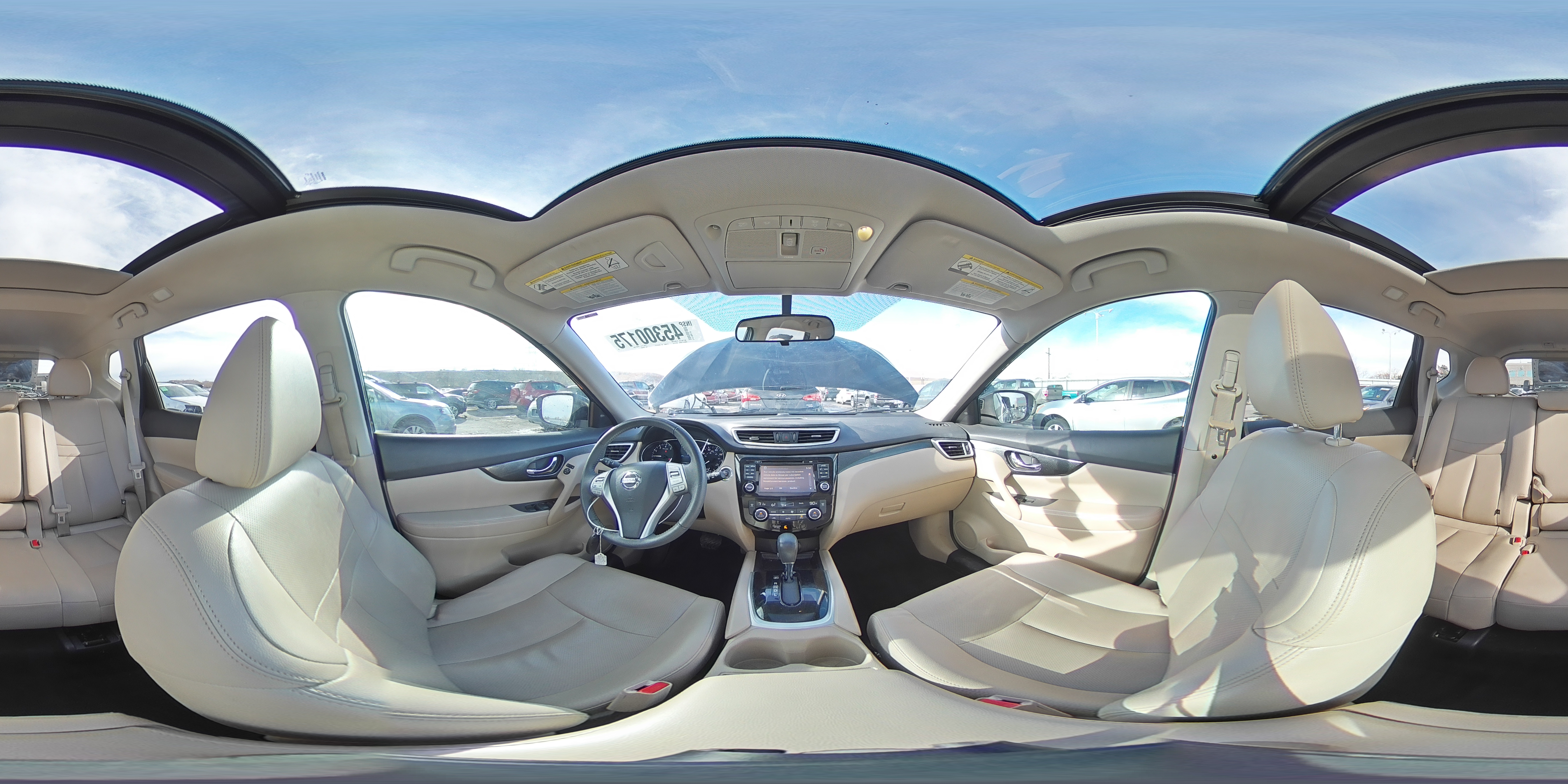 2016 Nissan Rogue - Image 16