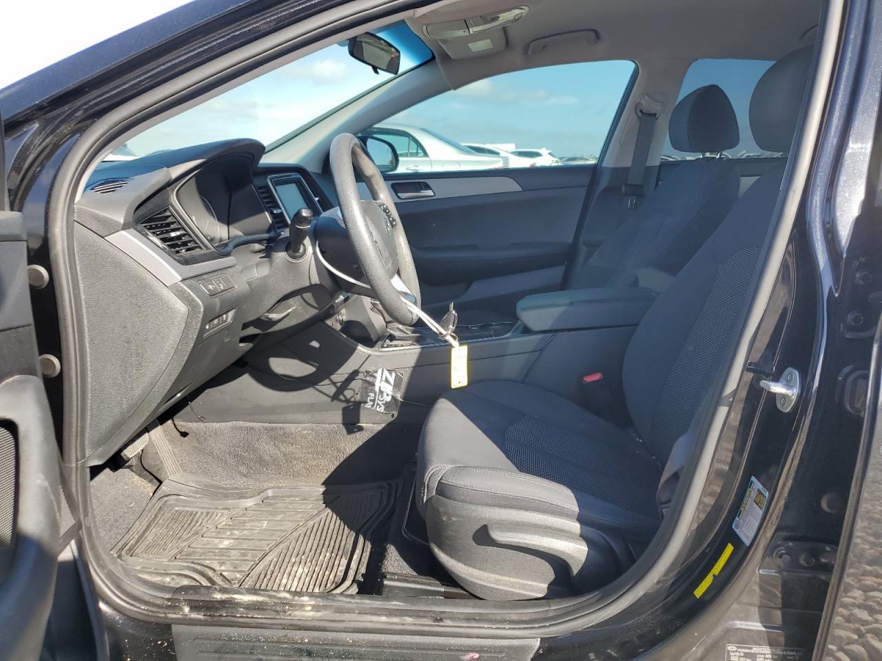 2019 Hyundai Sonata - Image 7