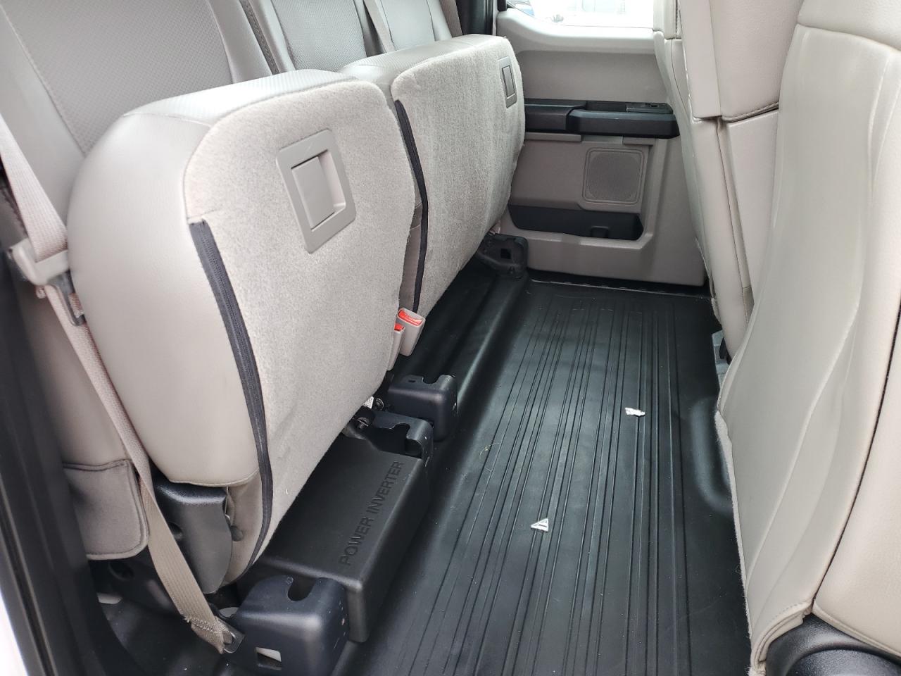 2017 Ford F-150 - Image 10