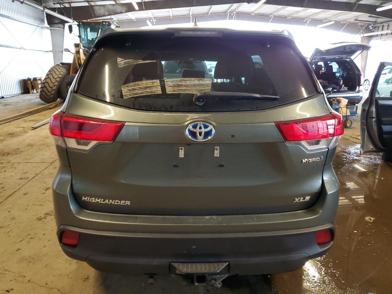2019 Toyota Highlander - Image 6