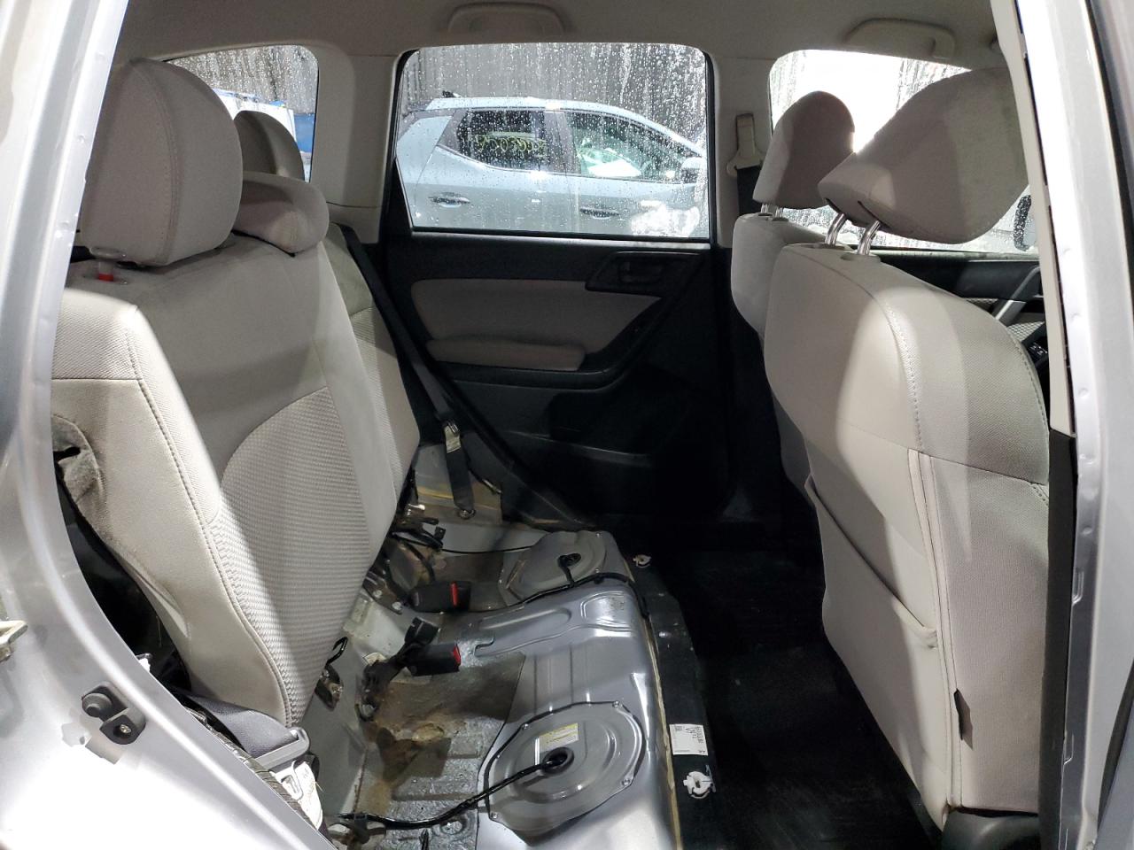 2018 Subaru Forester - Image 12