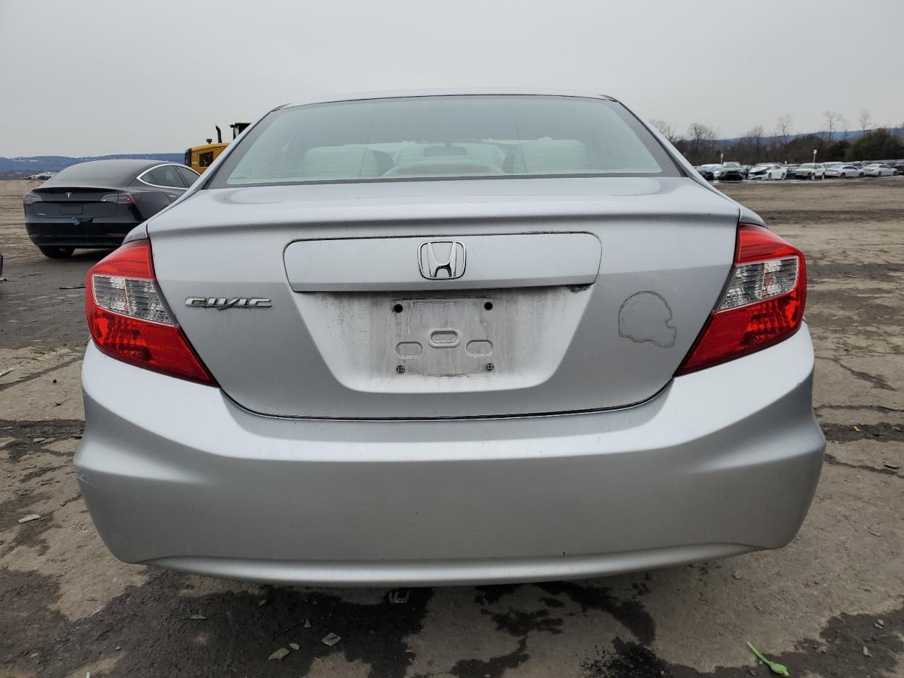 2012 Honda Civic - Image 6