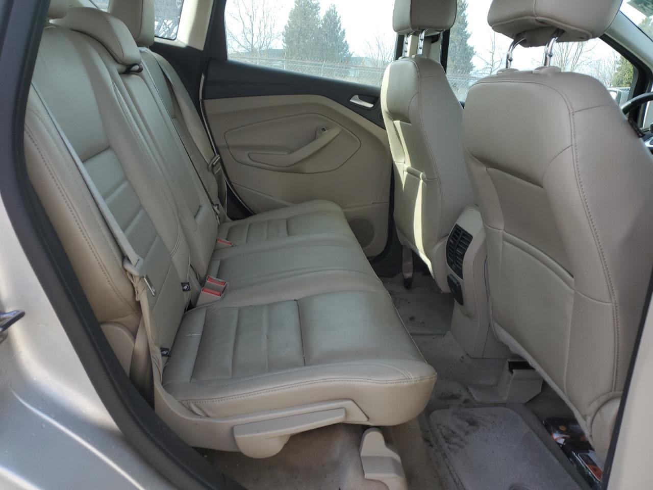 2015 Ford C-MAX - Image 11