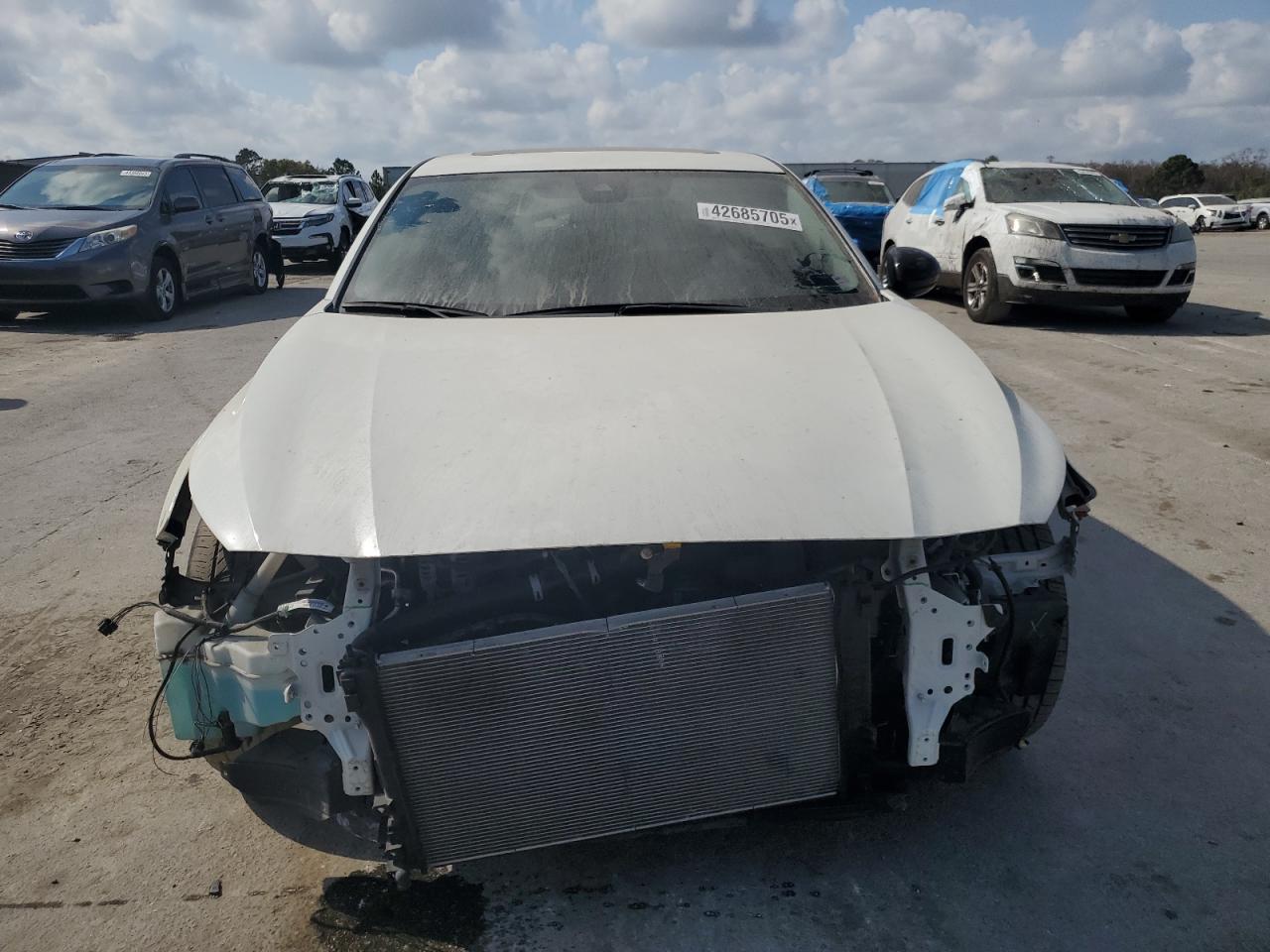 2021 Nissan Altima - Image 5