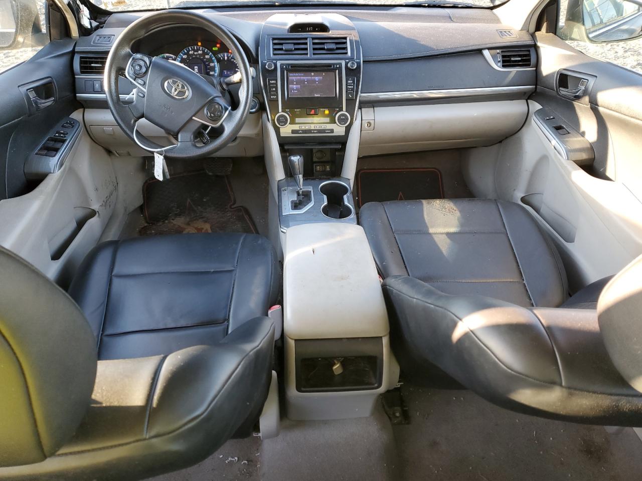 2014 Toyota Camry - Image 8