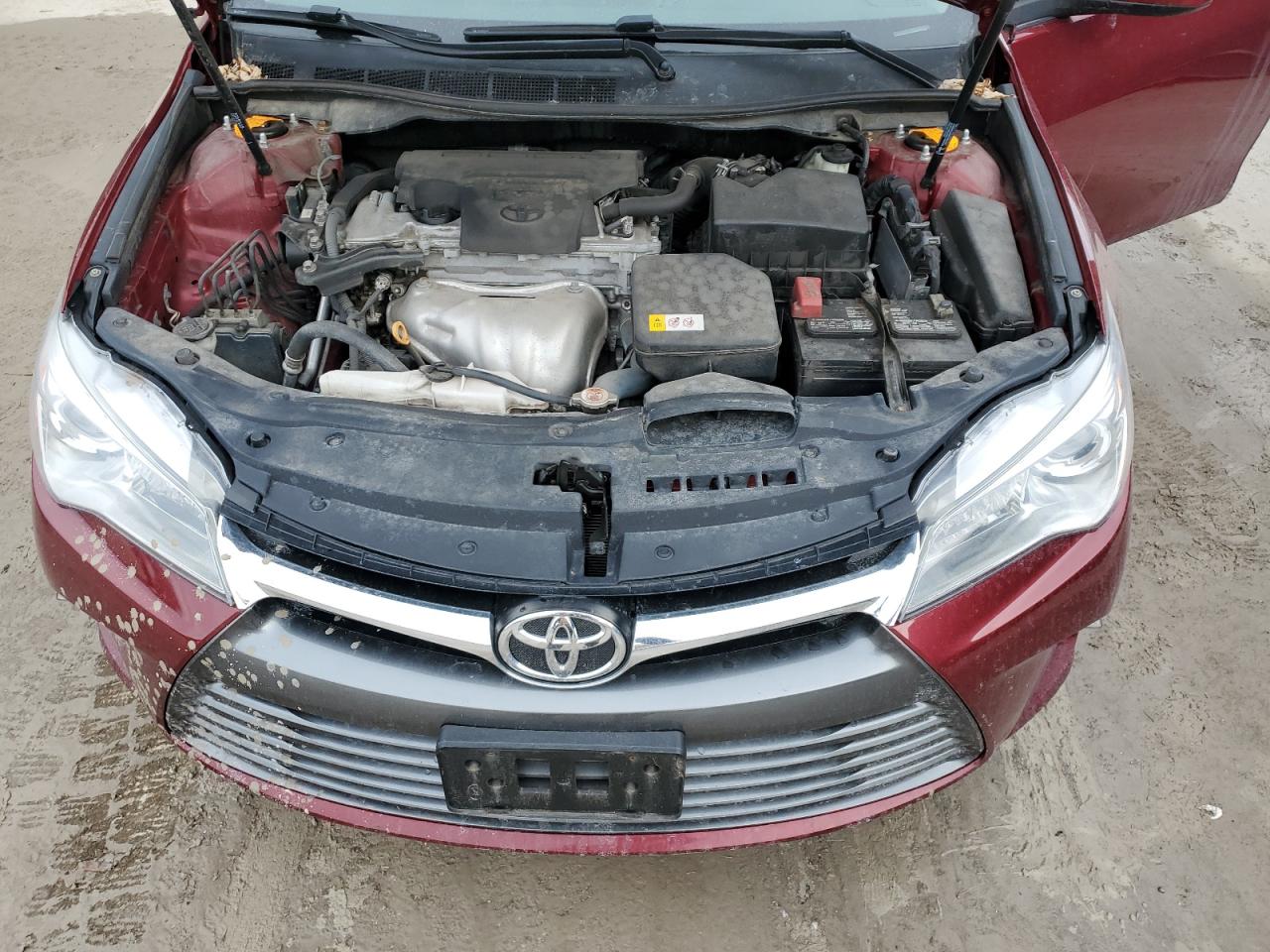 2017 Toyota Camry - Image 11
