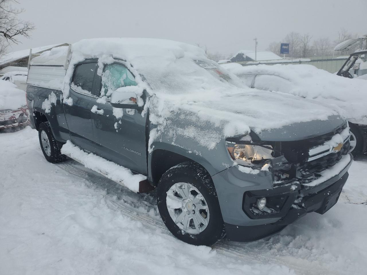 2022 Chevrolet Colorado - Image 4