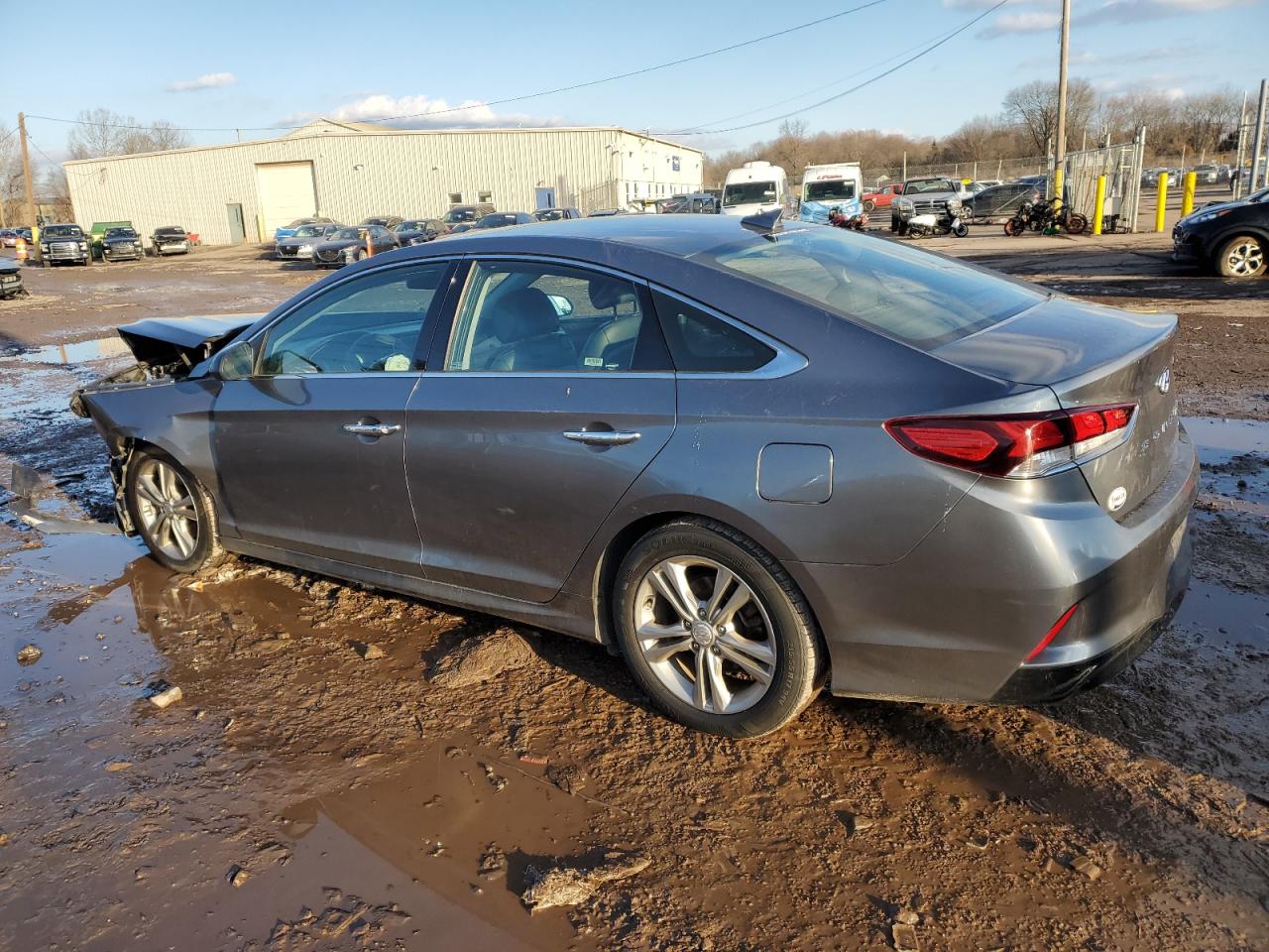2018 Hyundai Sonata - Image 2