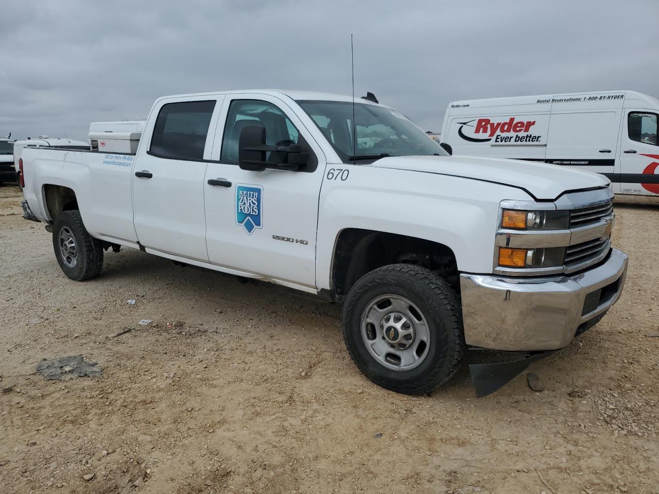 2016 Chevrolet Silverado - Image 4