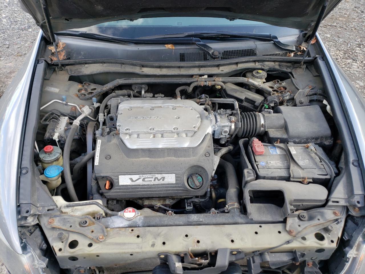 2009 Honda Accord - Image 11