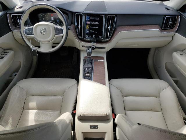  VOLVO XC60 2021 Granatowy