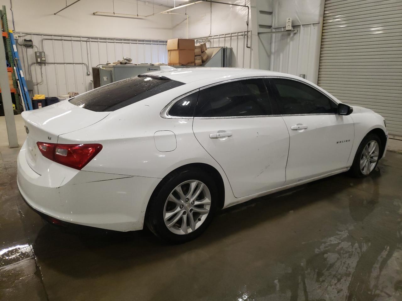 2018 Chevrolet Malibu - Image 3