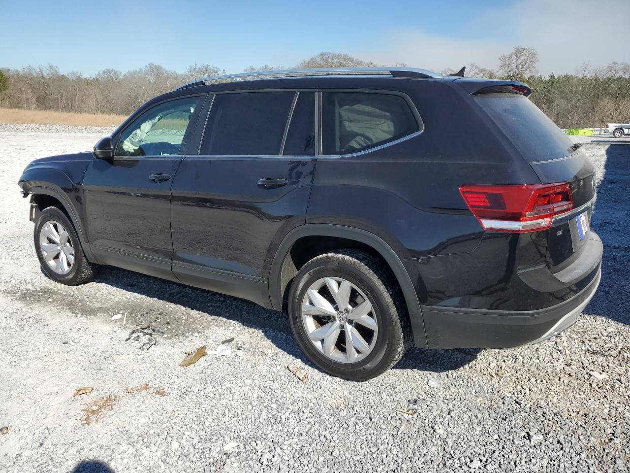 2018 Volkswagen Atlas - Image 2