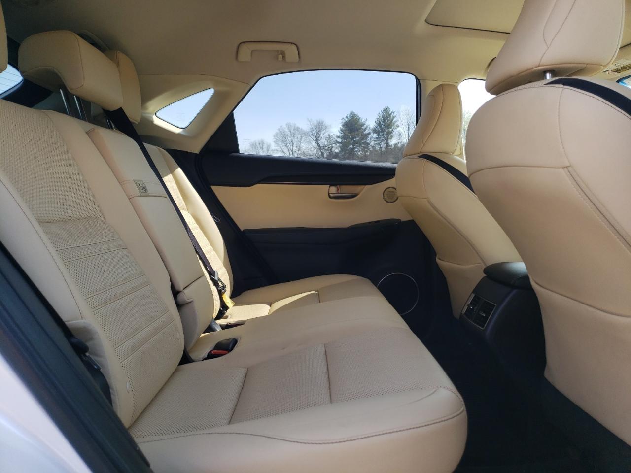 2015 Lexus NX - Image 11