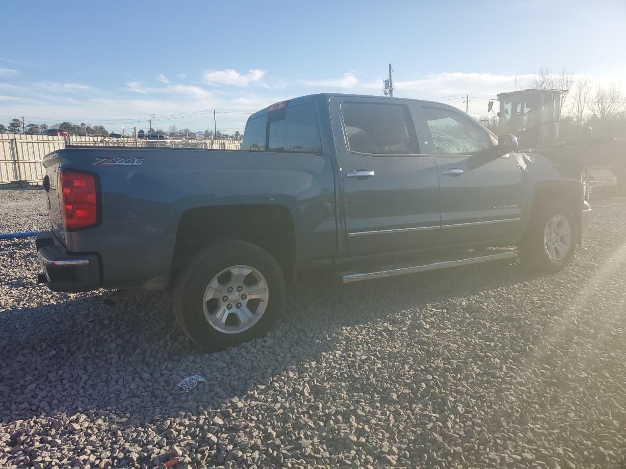 2014 Chevrolet Silverado - Image 3