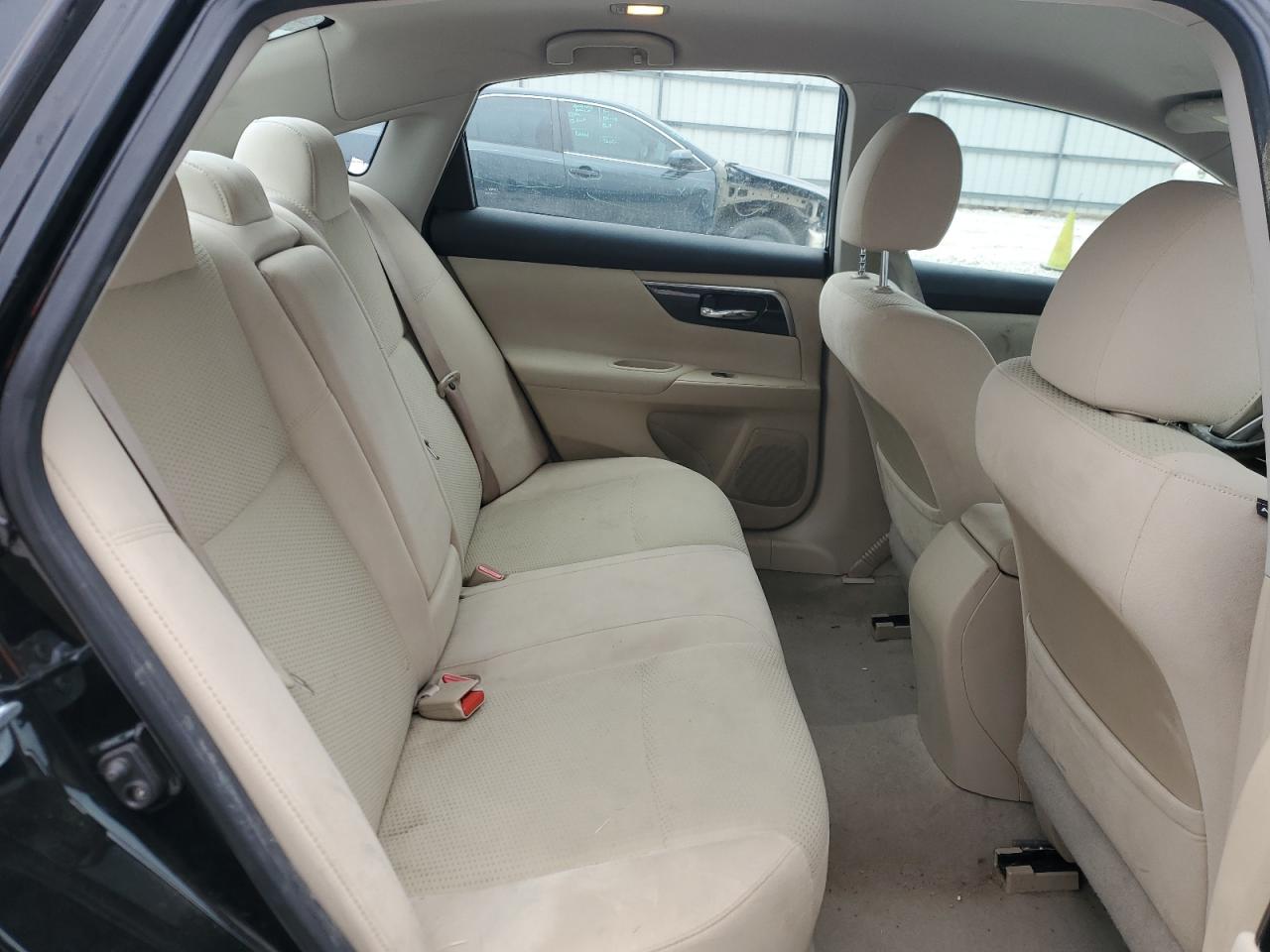 2014 Nissan Altima - Image 10